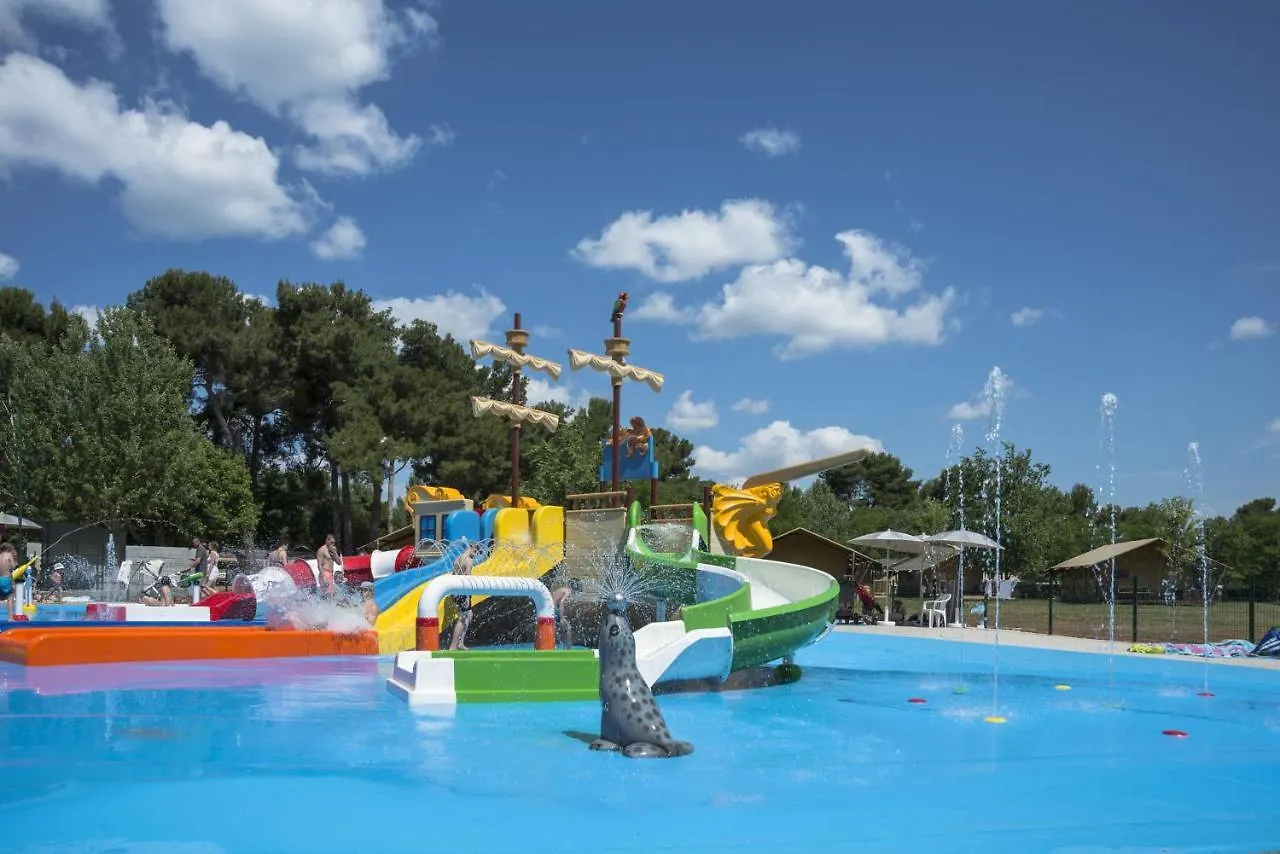 Üdülőpark Mobile Homes Bi Village - Adriatic Kampovi Fažana